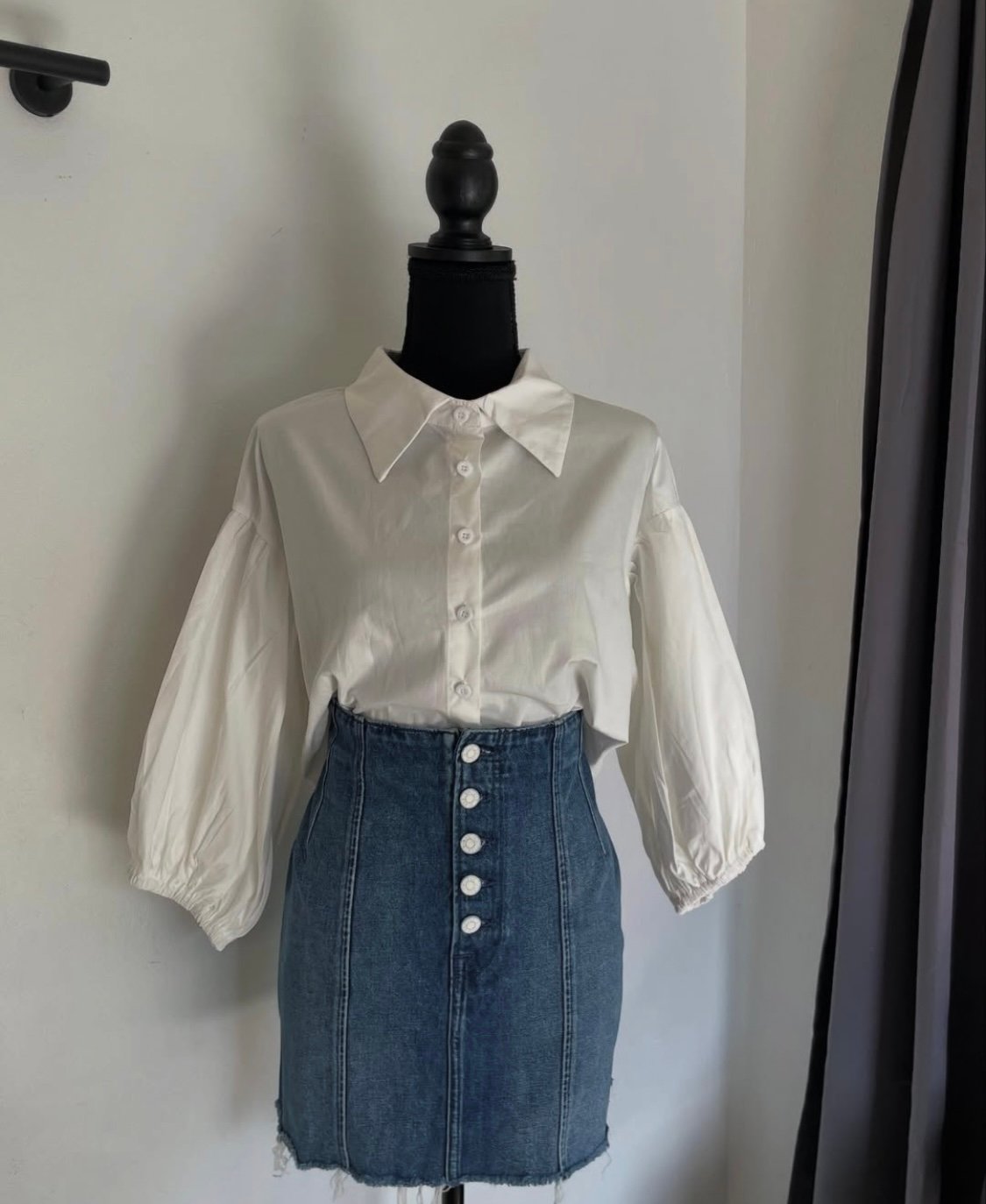 DENIM MINI SKIRT - Image 2