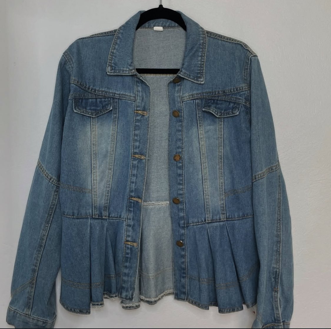DENIM JACKET